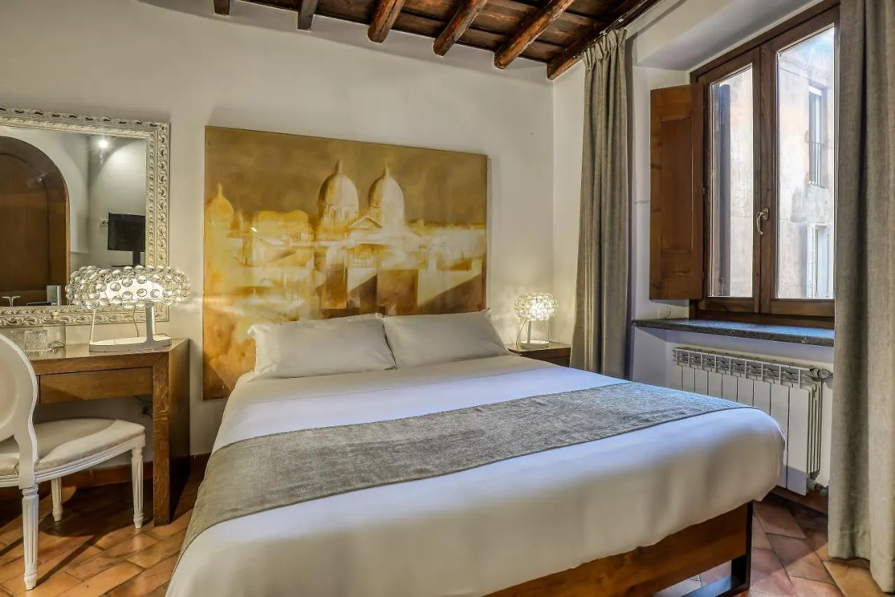 Luxury Navona Hotel Rome 2*,